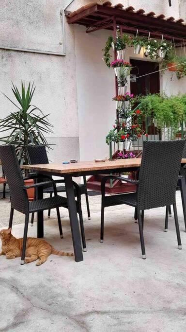 Vintage Pula Apartment Ngoại thất bức ảnh